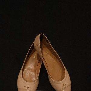 Coach neutral beige color ballerina style flats